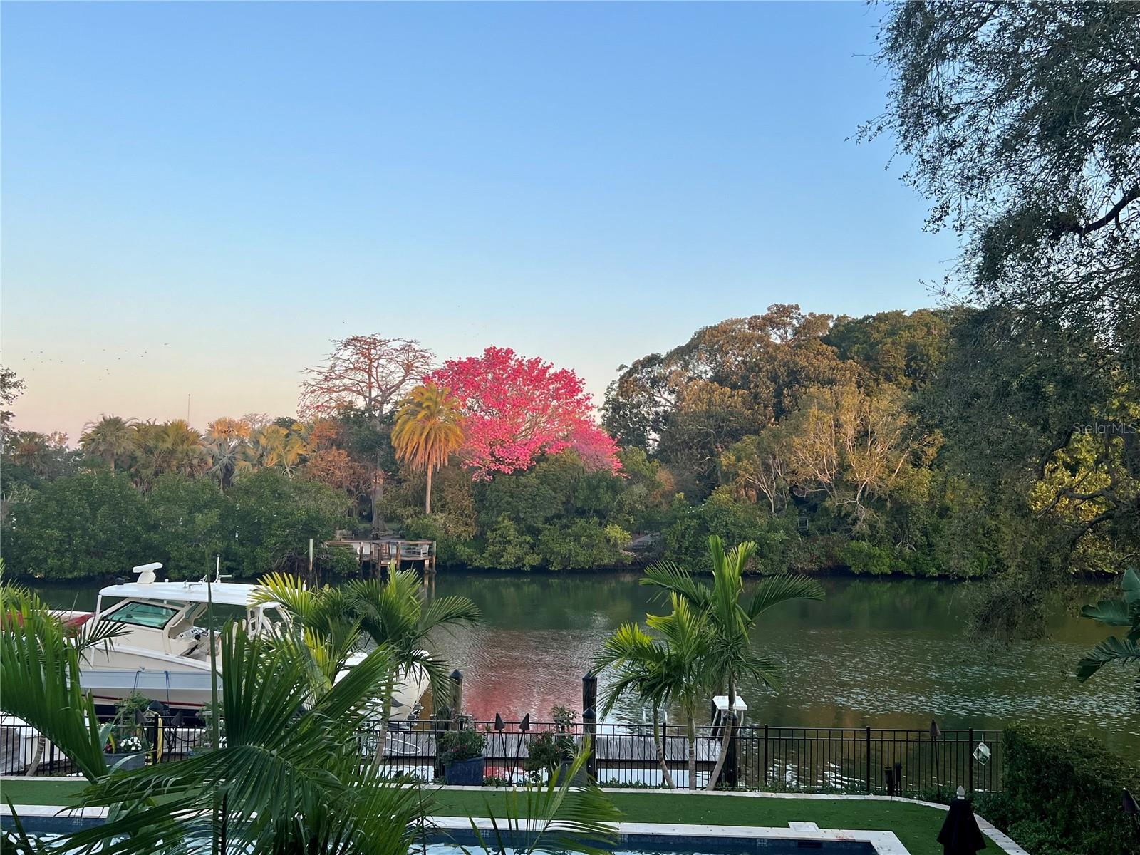 A4634377 Property Photo