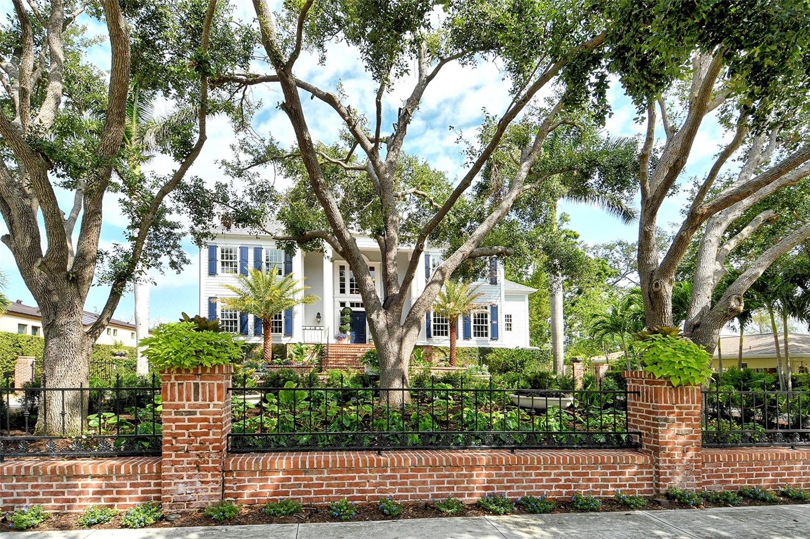 A4634377 Property Photo