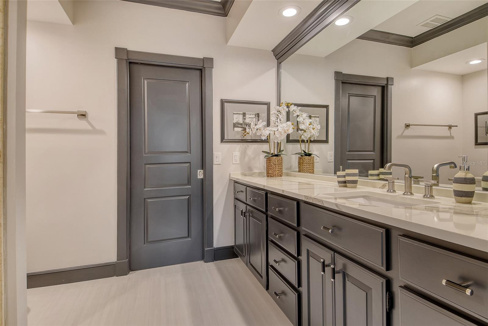 A4634377 Property Photo