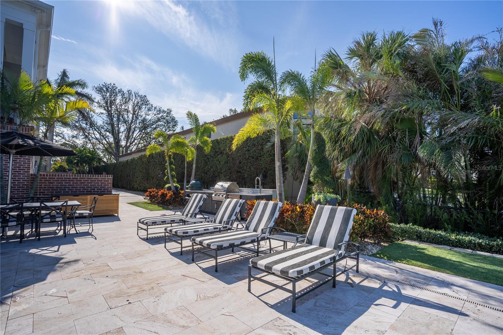 A4634377 Property Photo