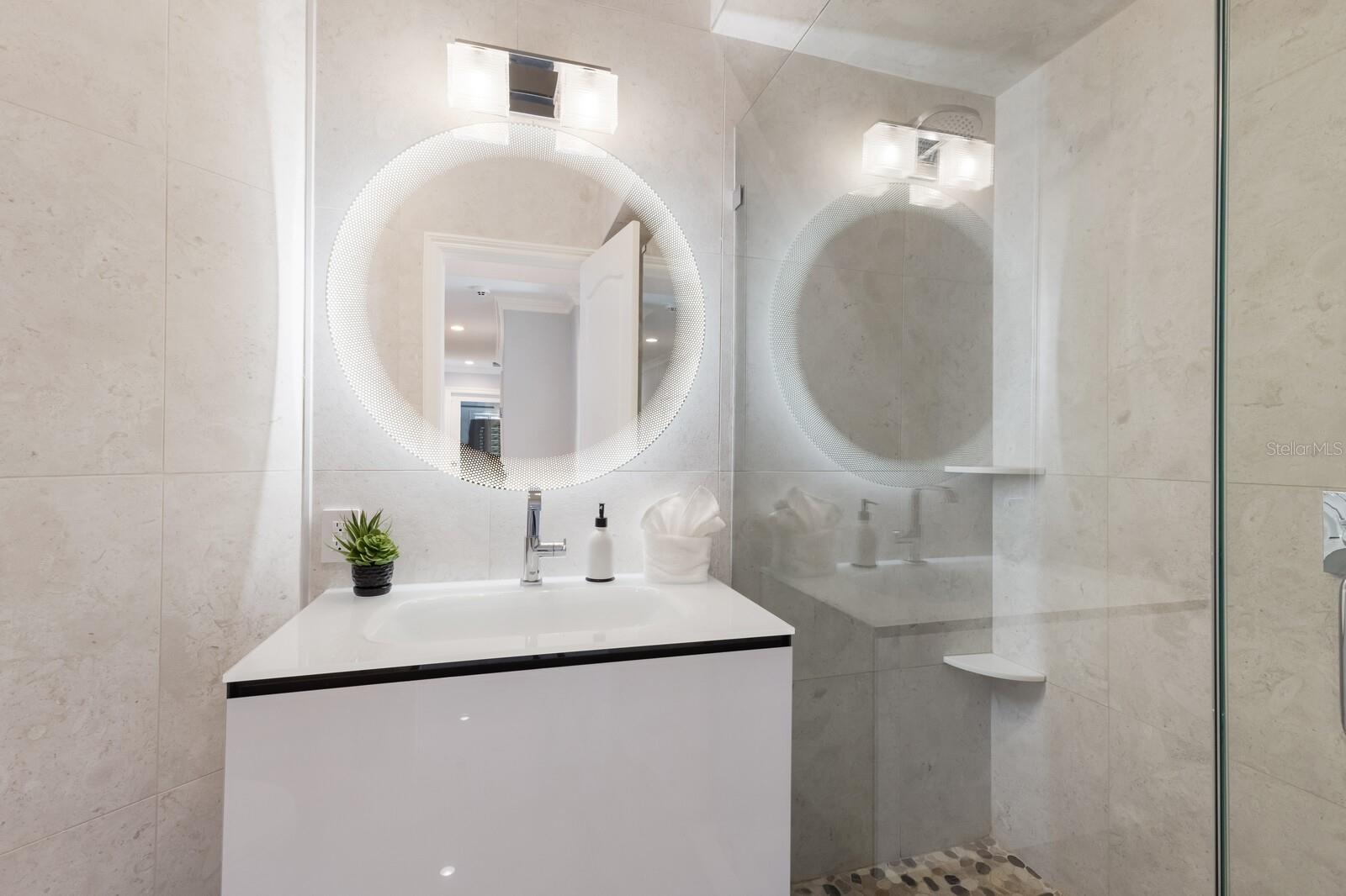 A4634396 Property Photo