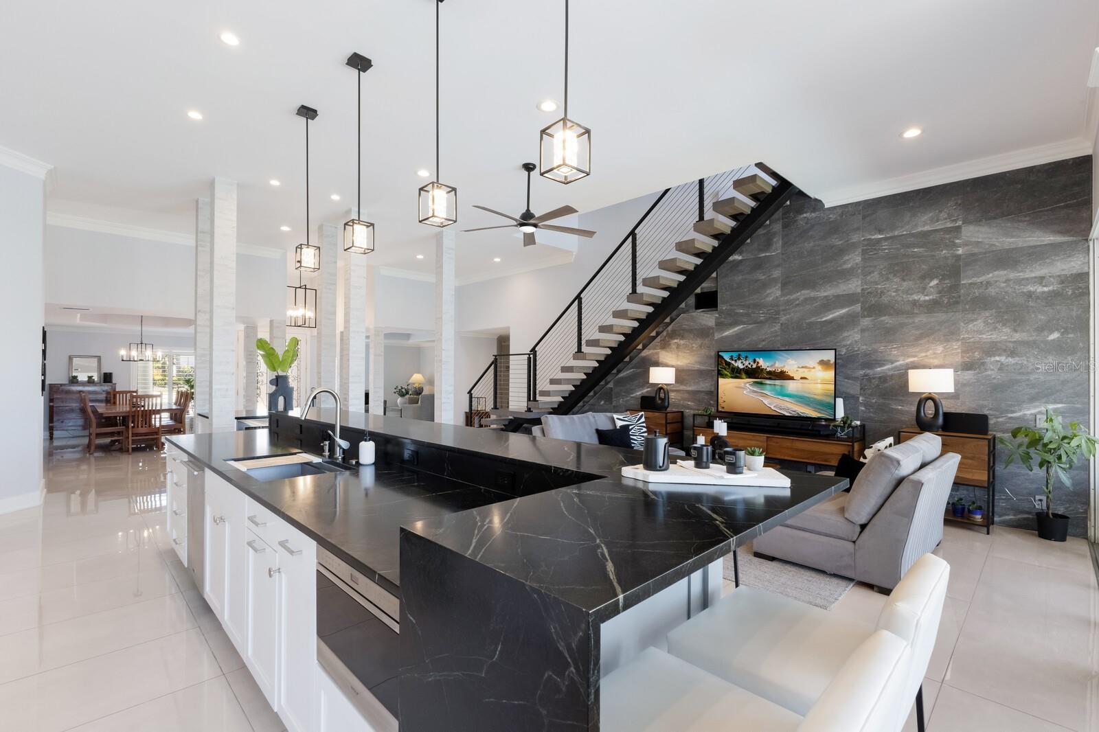 A4634396 Property Photo