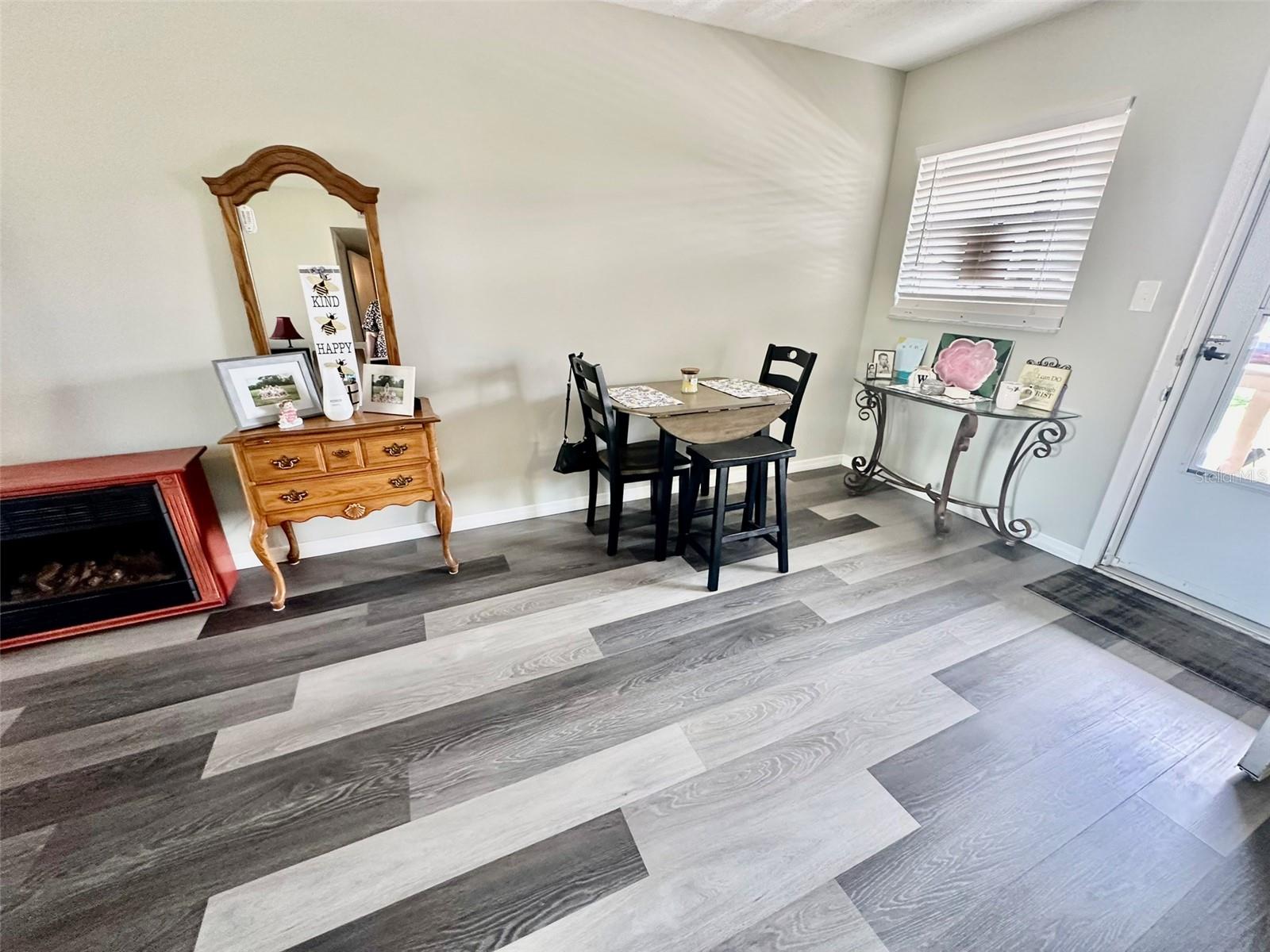 TB8335251 Property Photo