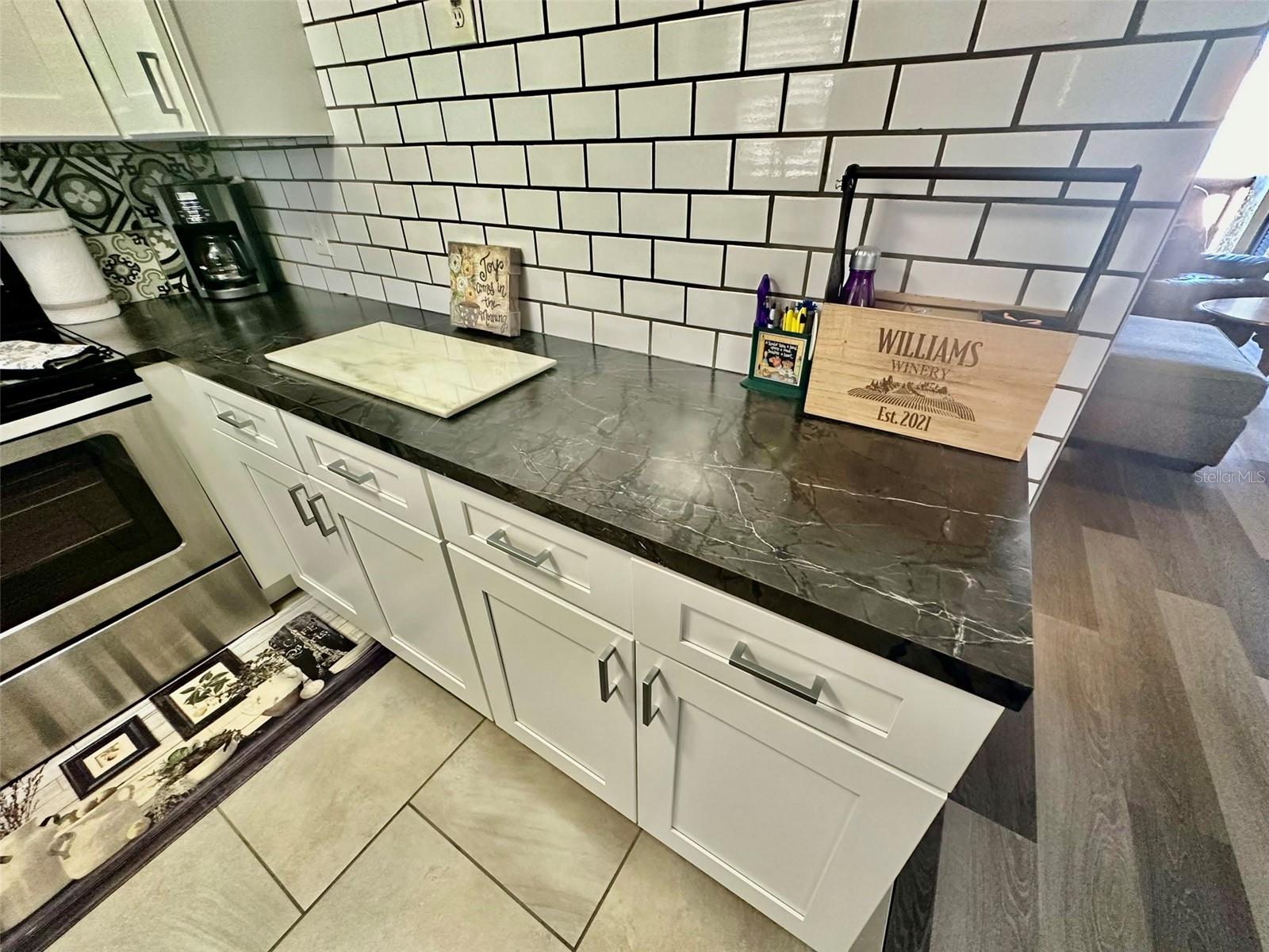 TB8335251 Property Photo