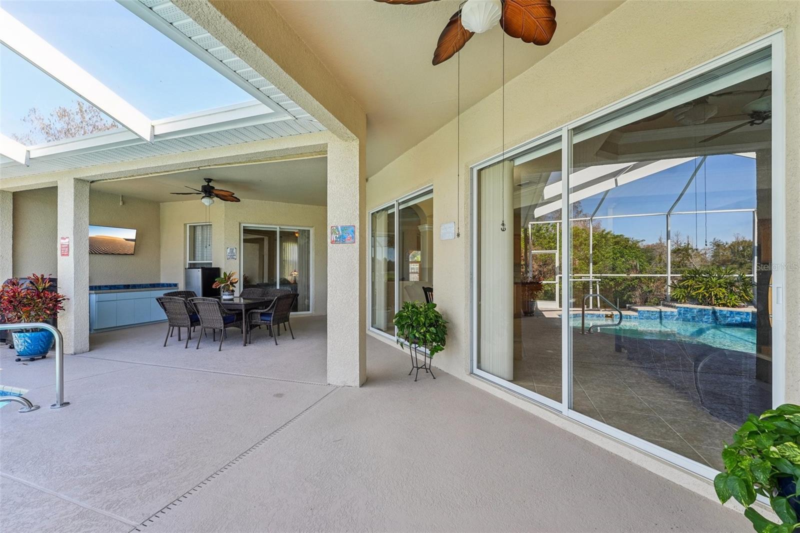 7302 MELOGOLD CIR, LAND O LAKES, FL, 34637