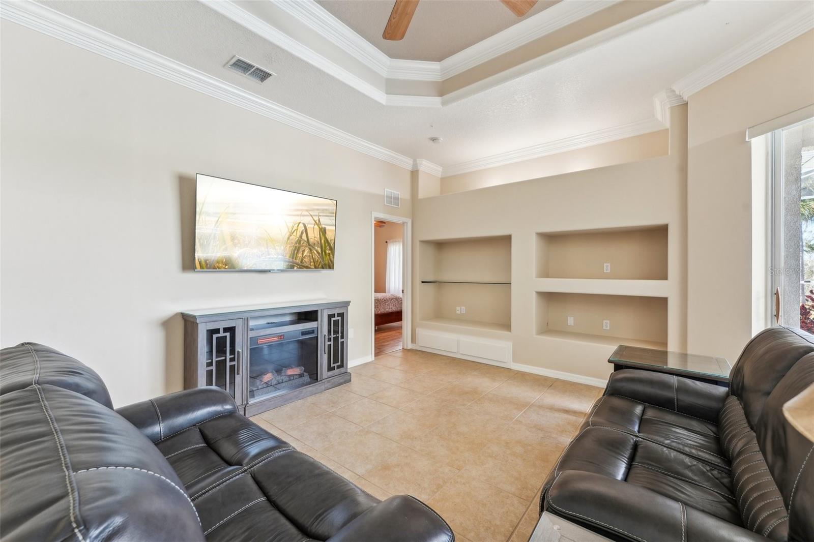 7302 MELOGOLD CIR, LAND O LAKES, FL, 34637