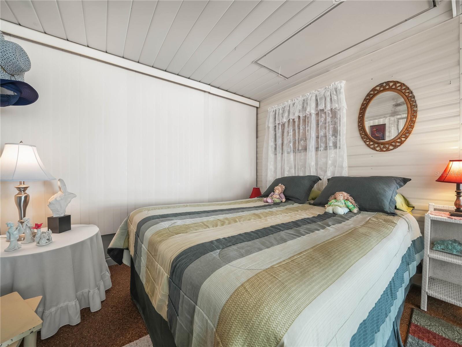 K4902760 Property Photo