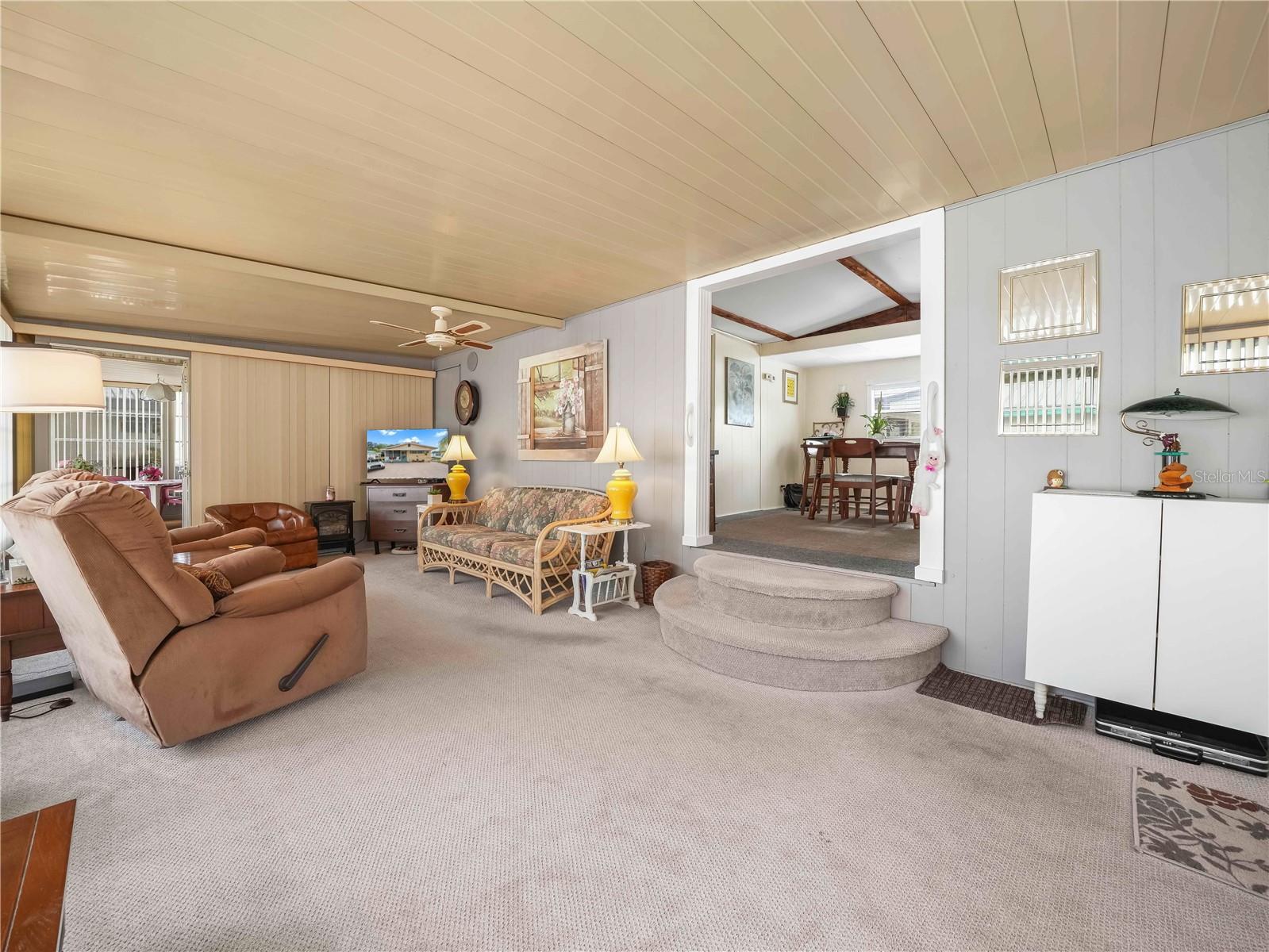 K4902760 Property Photo