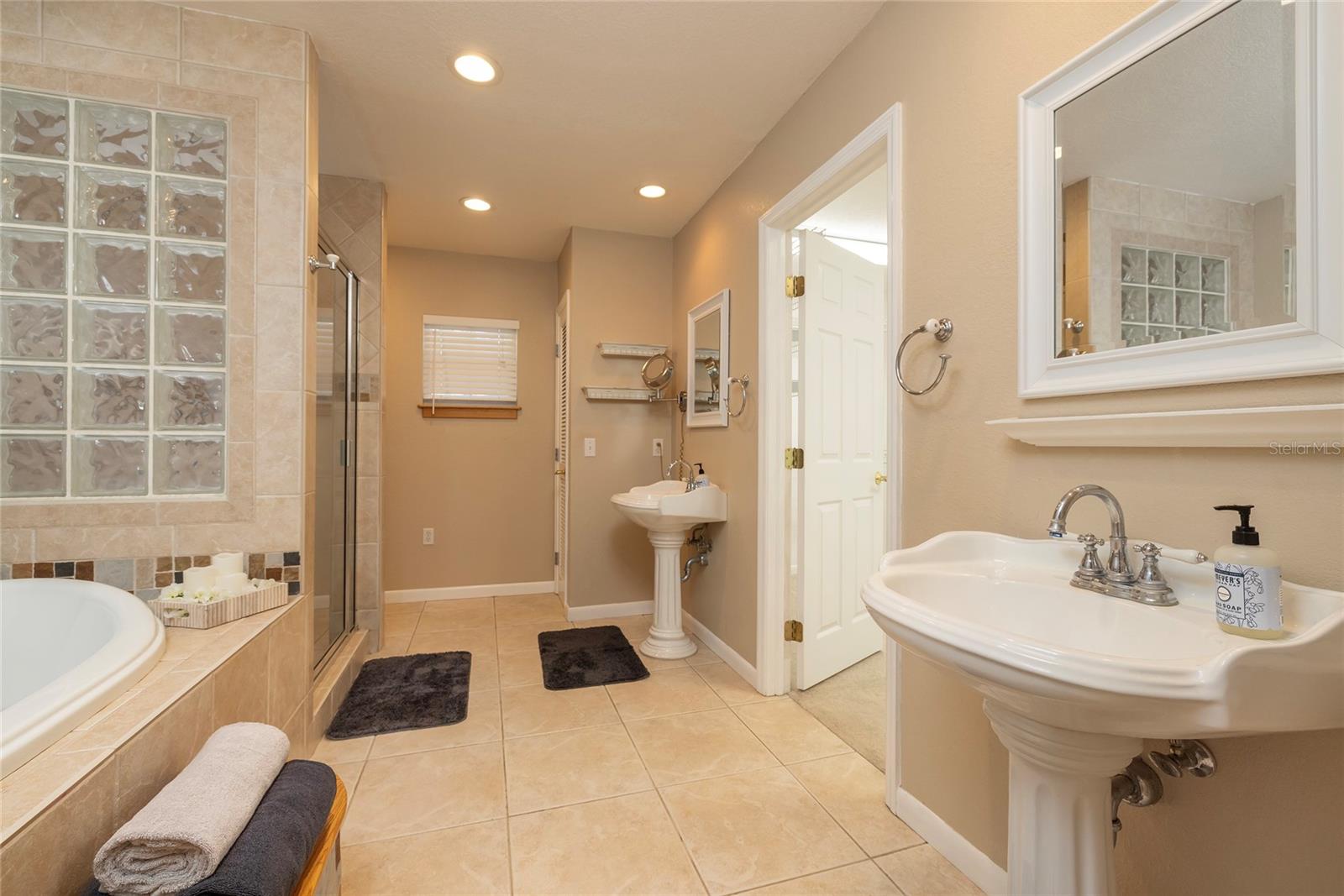 1608 PINELLAS RD, BELLEAIR, FL, 33756