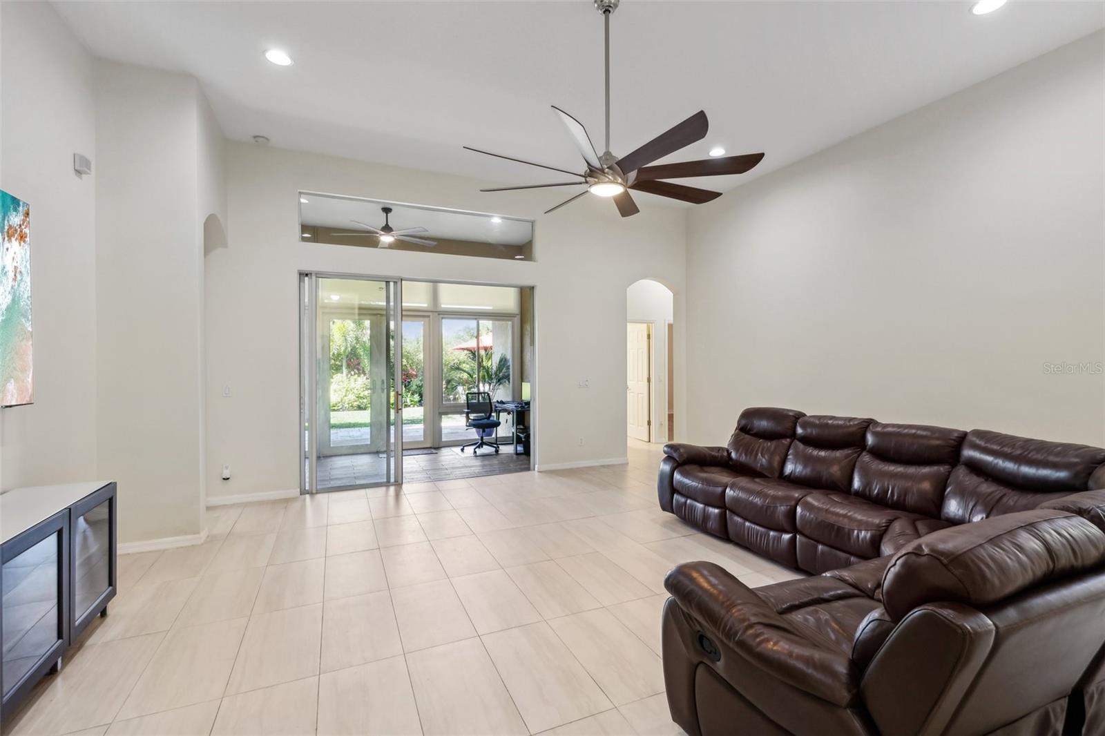 1854 BURDOCK DR, WINTER GARDEN, FL, 34787