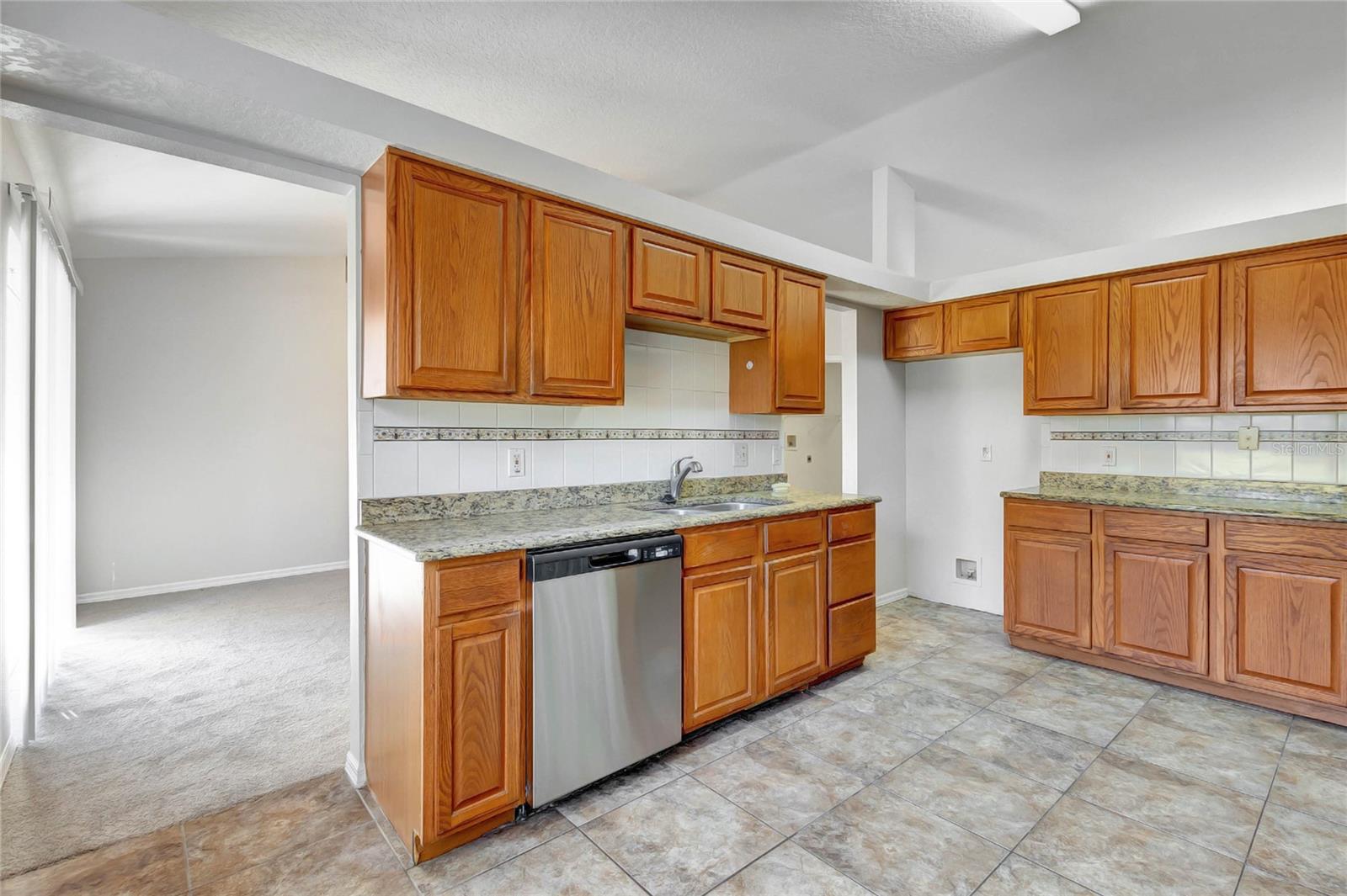 849 JARNAC DR, KISSIMMEE, FL, 34759