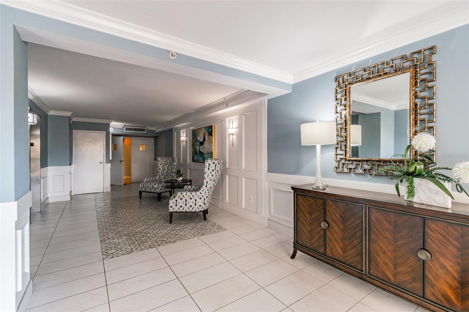 5200 BRITTANY DR S #1110, ST PETERSBURG, FL, 33715