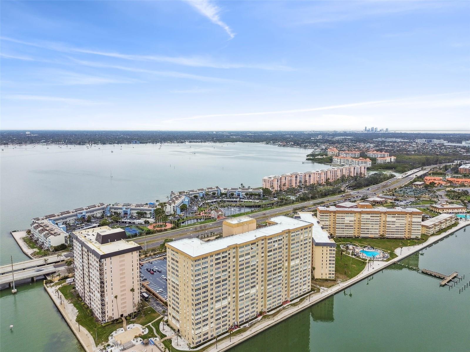 5200 BRITTANY DR S #1110, ST PETERSBURG, FL, 33715