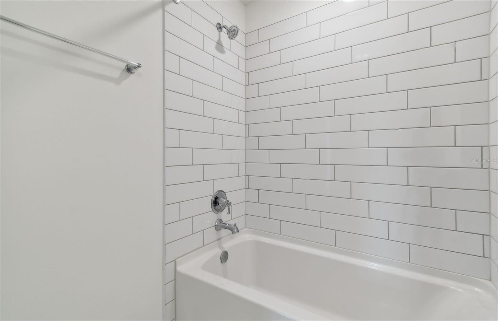 6229 GOLDEN BEACH DR, APOLLO BEACH, FL, 33572