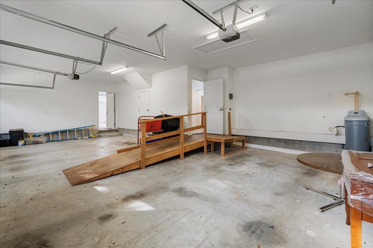 13554 NW 7TH RD, NEWBERRY, FL, 32669