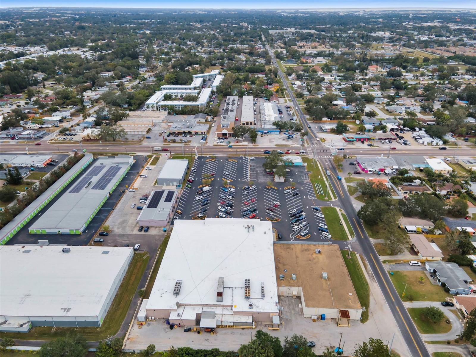 5802 54TH AVE N, KENNETH CITY, FL, 33709