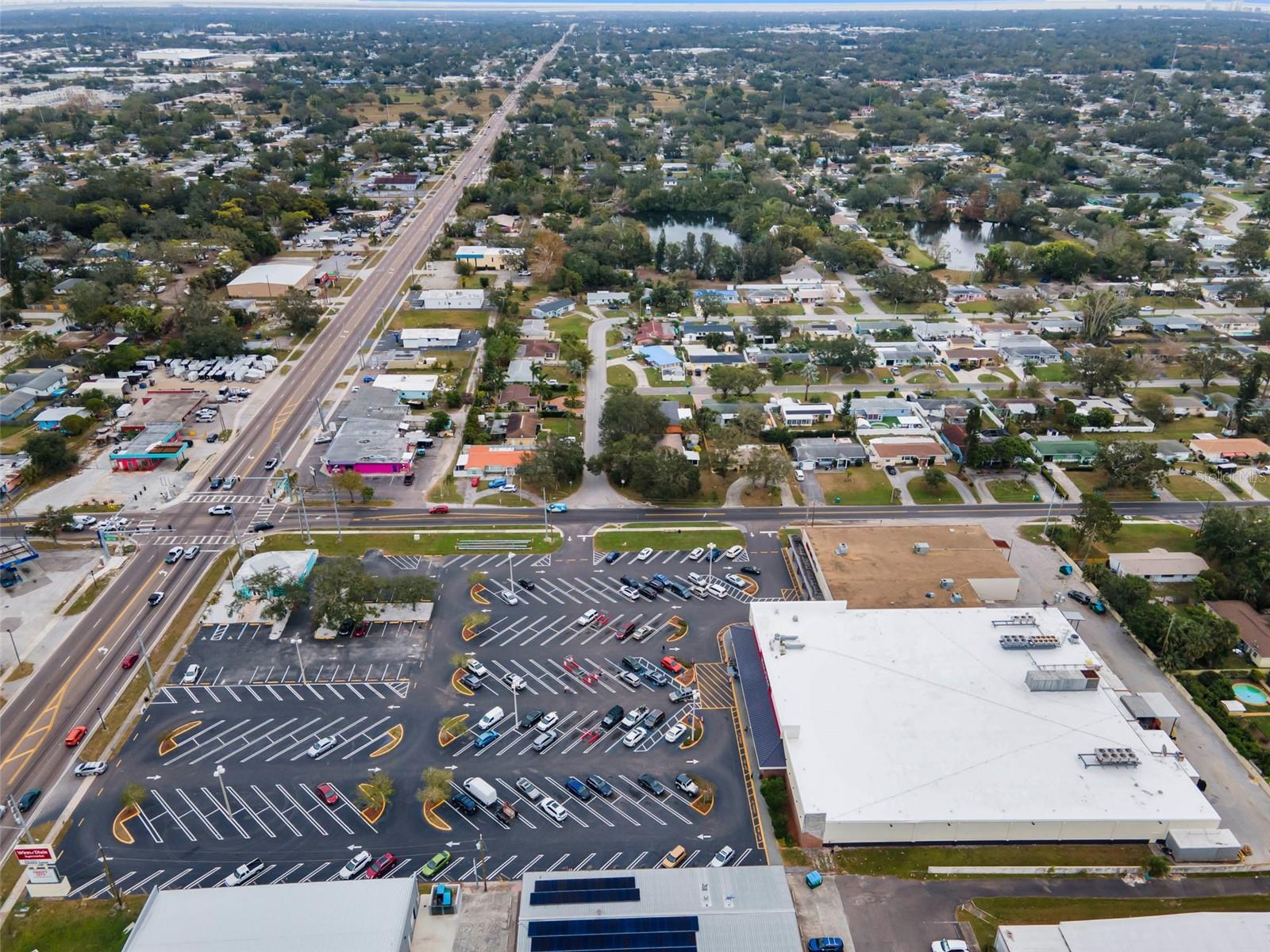 5802 54TH AVE N, KENNETH CITY, FL, 33709