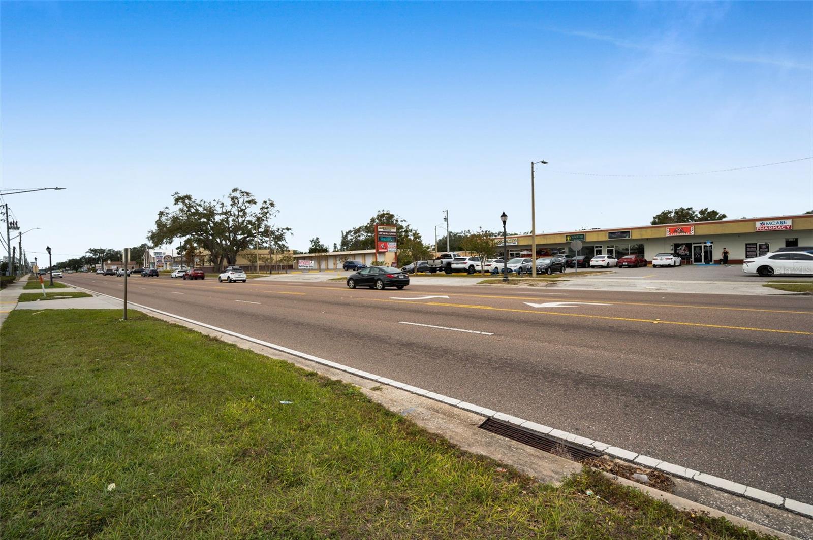 5802 54TH AVE N, KENNETH CITY, FL, 33709