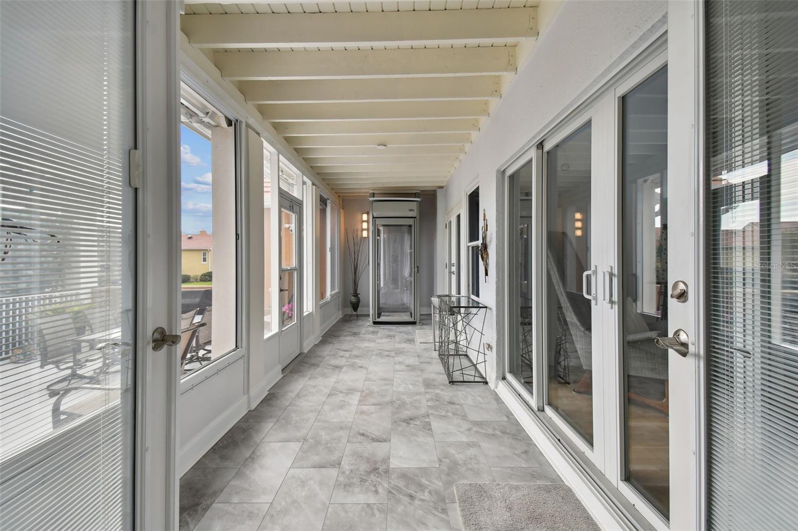 21 CRESCENT PL S, ST PETERSBURG, FL, 33711