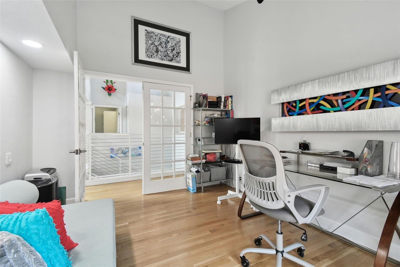 21 CRESCENT PL S, ST PETERSBURG, FL, 33711