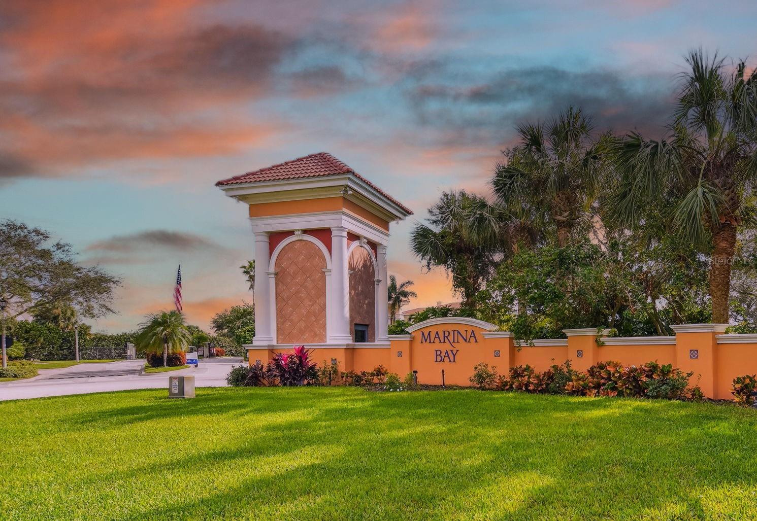 21 CRESCENT PL S, ST PETERSBURG, FL, 33711