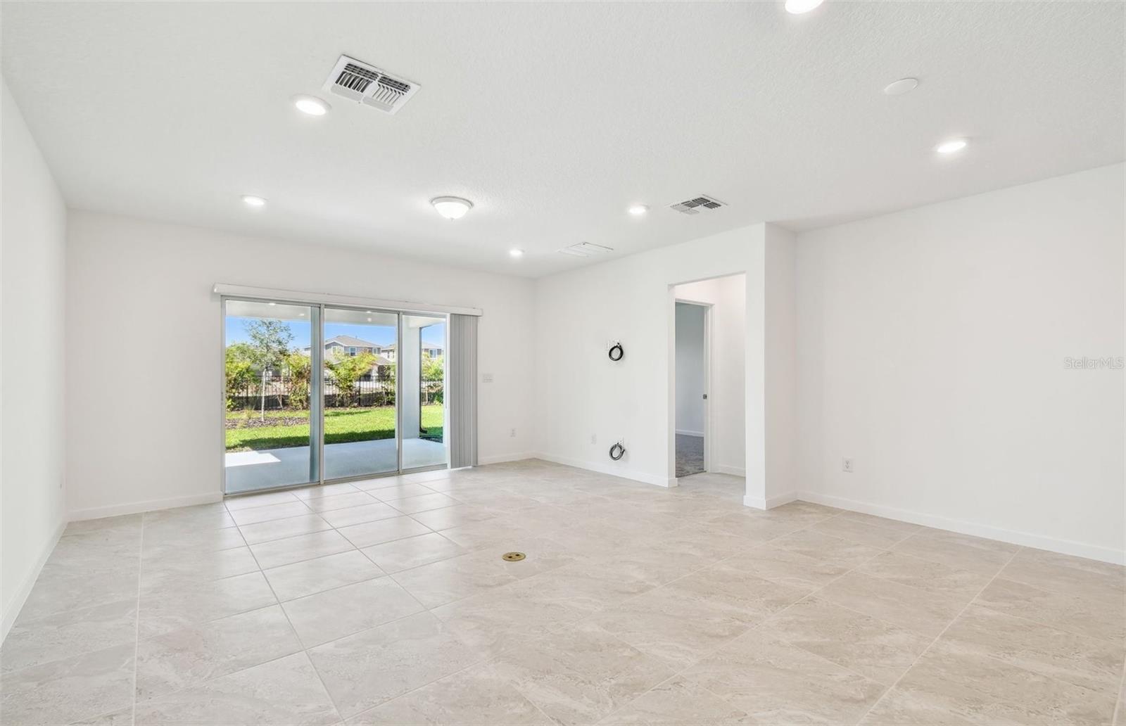 6233 GOLDEN BEACH DR, APOLLO BEACH, FL, 33572