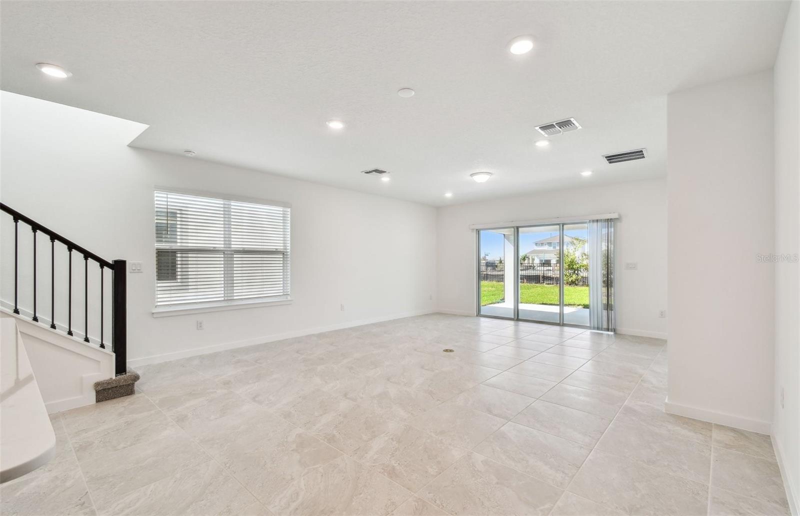 6233 GOLDEN BEACH DR, APOLLO BEACH, FL, 33572