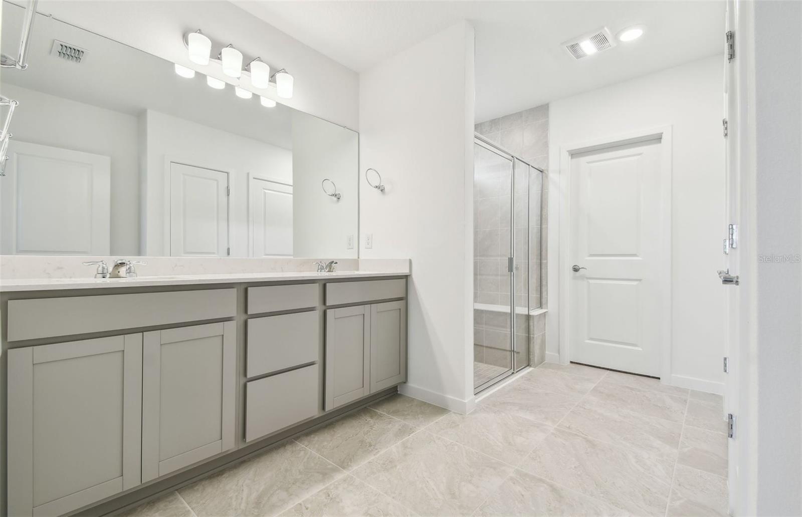 6233 GOLDEN BEACH DR, APOLLO BEACH, FL, 33572