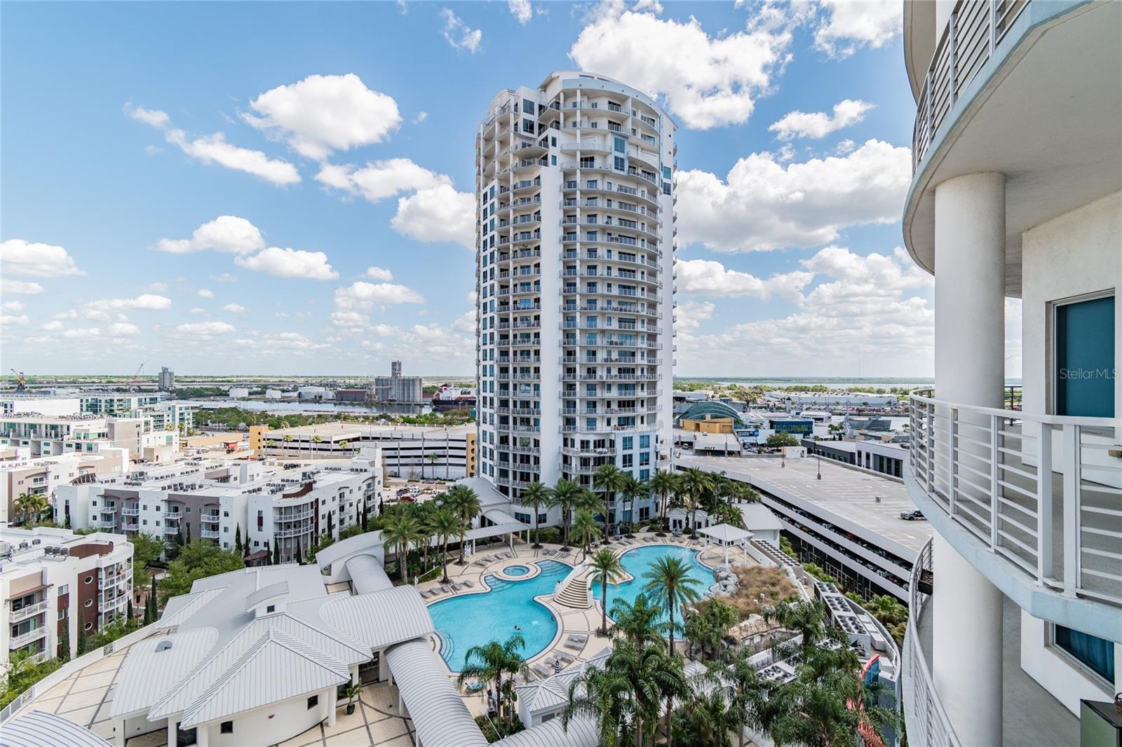 1209 E CUMBERLAND AVE #906, TAMPA, FL, 33602