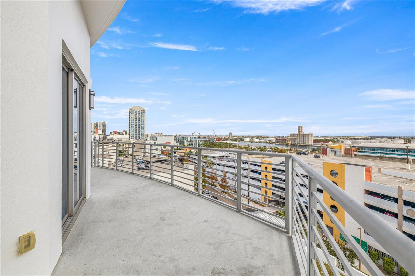 1209 E CUMBERLAND AVE #906, TAMPA, FL, 33602