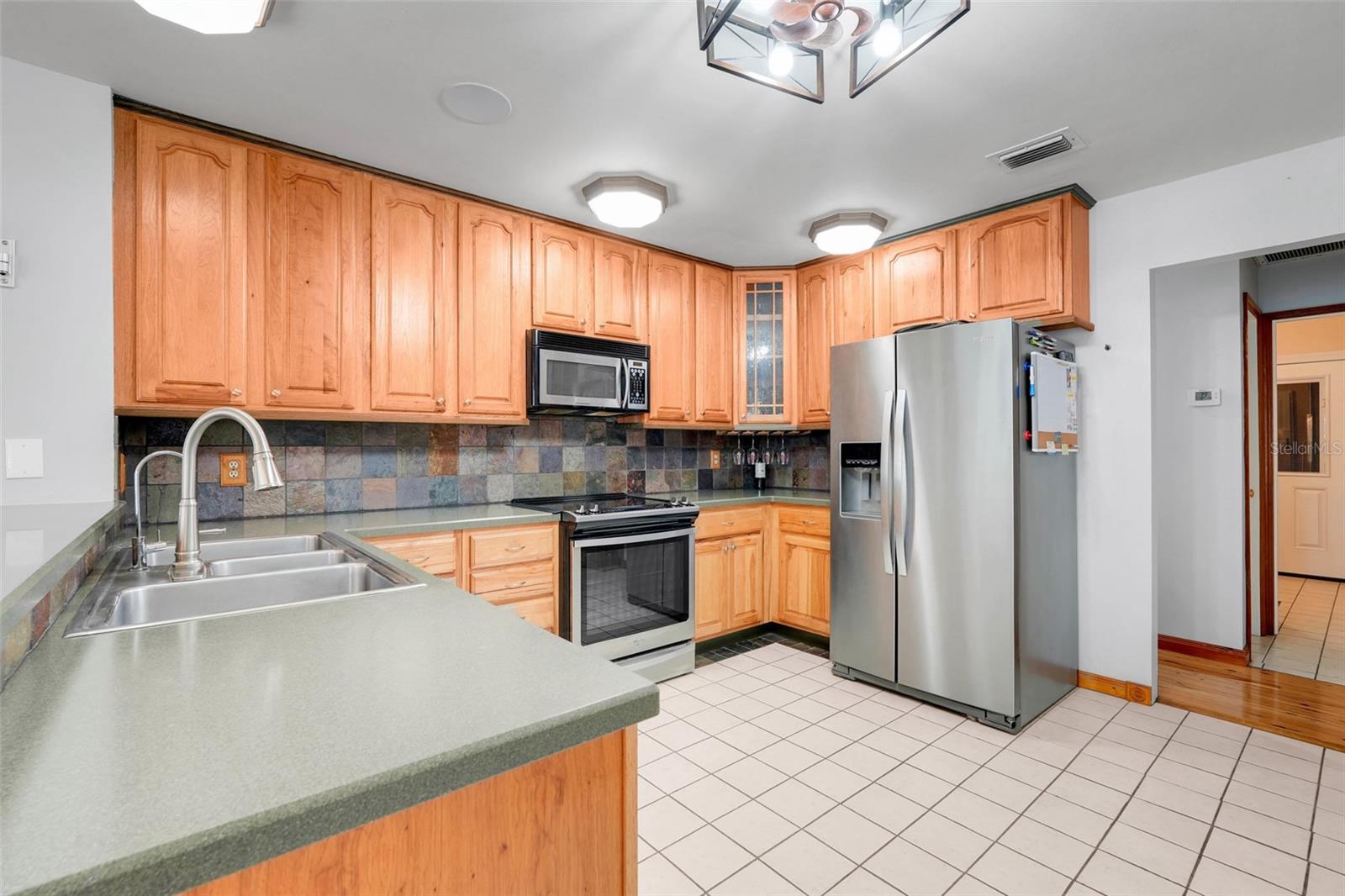 18033 ROSE ST, GROVELAND, FL, 34736