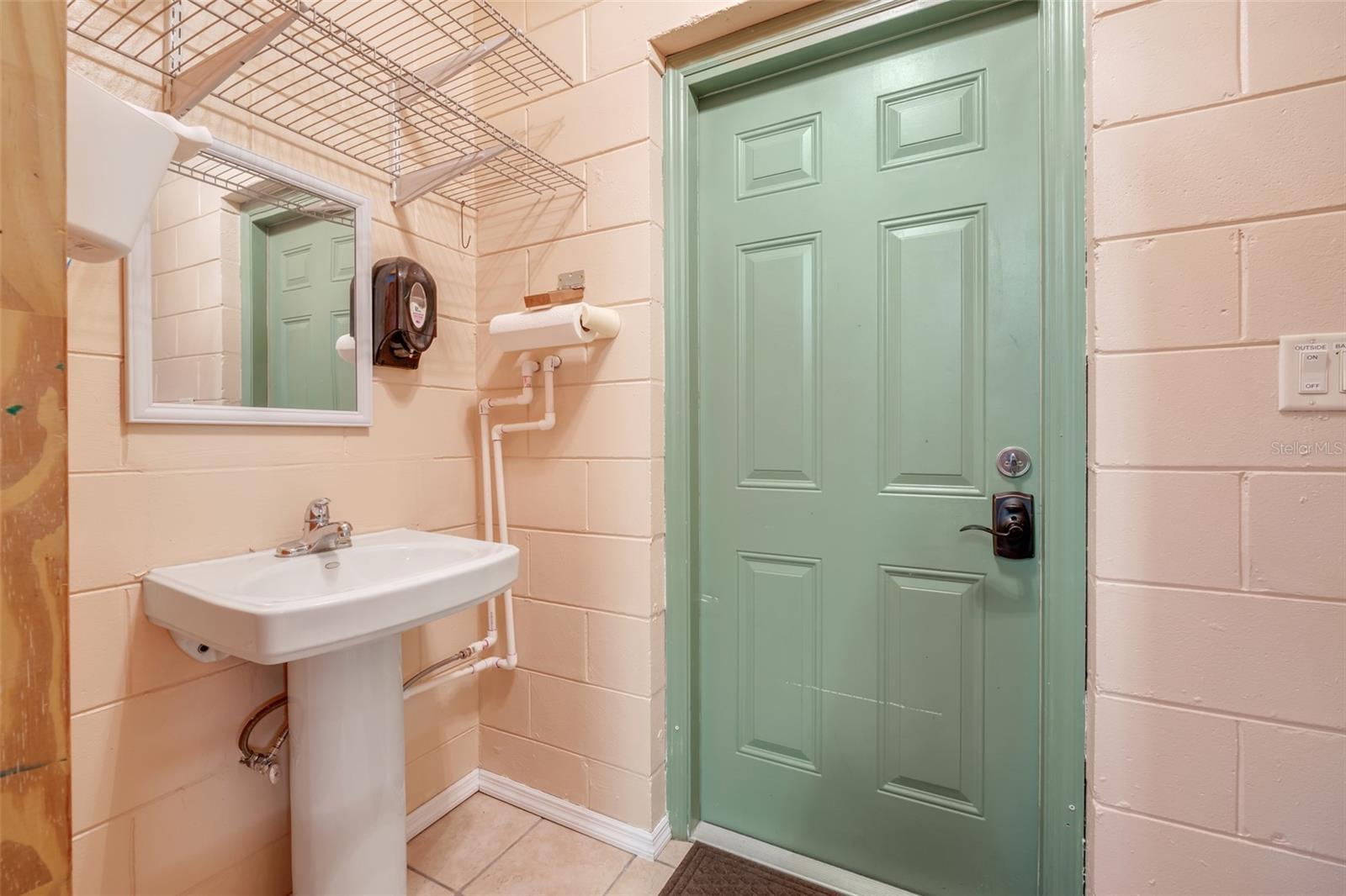 18033 ROSE ST, GROVELAND, FL, 34736