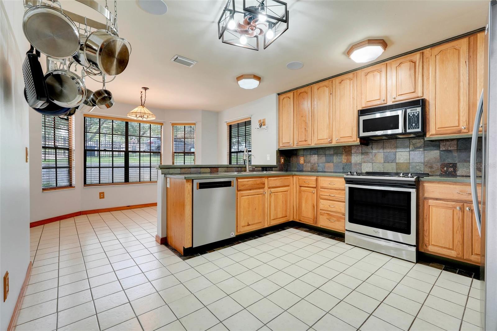 18033 ROSE ST, GROVELAND, FL, 34736