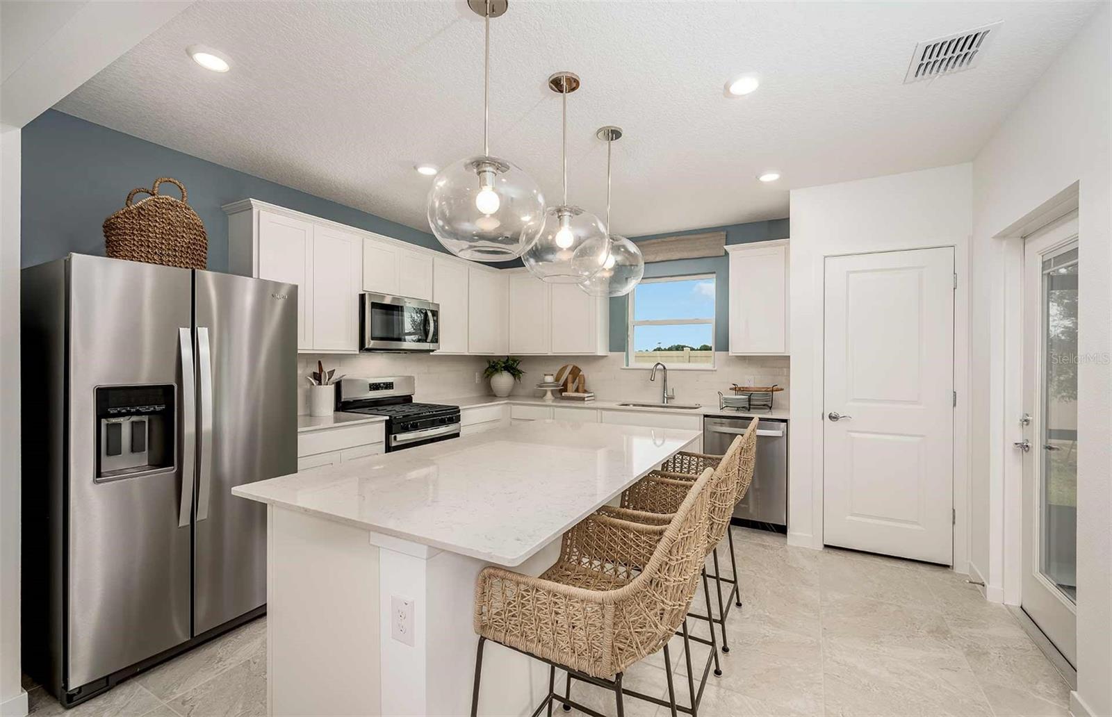 9093 WILDLIGHT TRL, WILDWOOD, FL, 34785