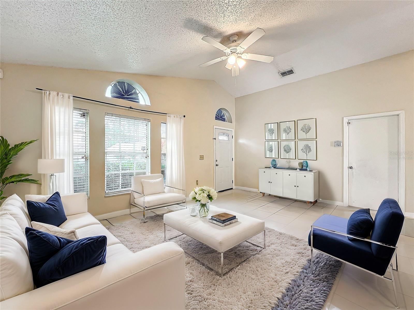 9606 CHANDON DR, ORLANDO, FL, 32825