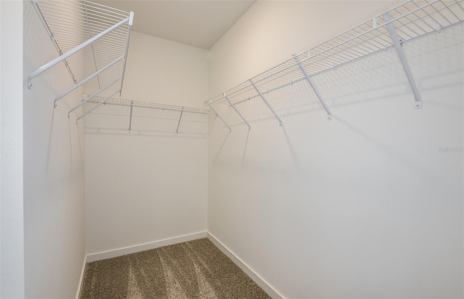 9076 WILDLIGHT TRL, WILDWOOD, FL, 34785