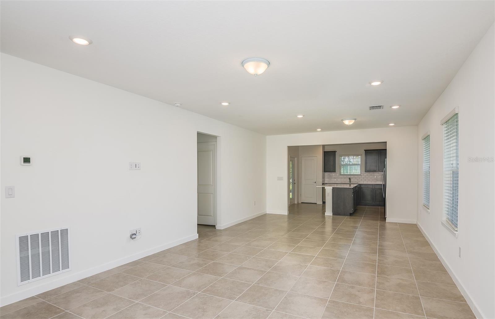 9076 WILDLIGHT TRL, WILDWOOD, FL, 34785