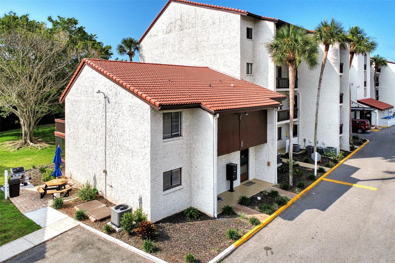 1626 STICKNEY POINT RD #26-102, SARASOTA, FL, 34231