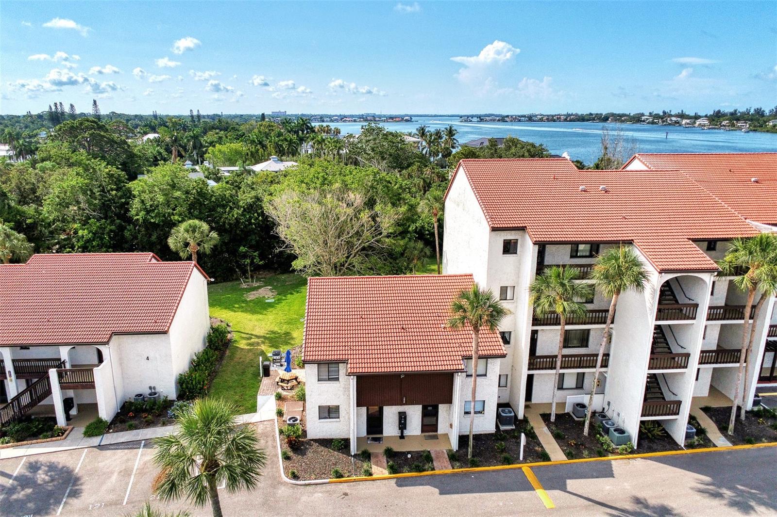 1626 STICKNEY POINT RD #26-102, SARASOTA, FL, 34231
