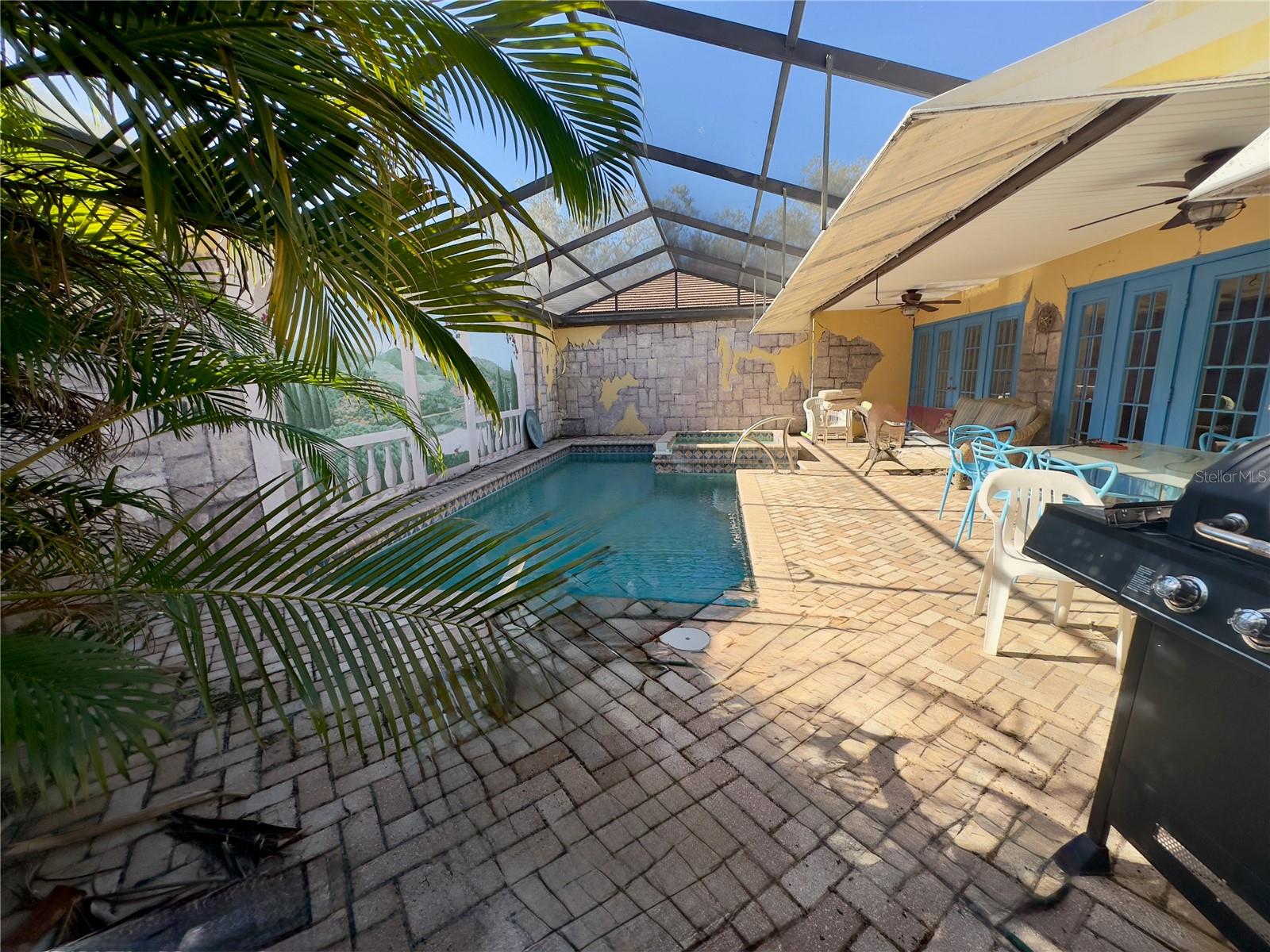 3725 GLEN OAKS MANOR DR, SARASOTA, FL, 34232