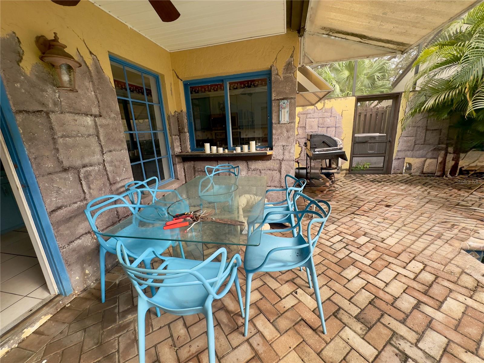 3725 GLEN OAKS MANOR DR, SARASOTA, FL, 34232