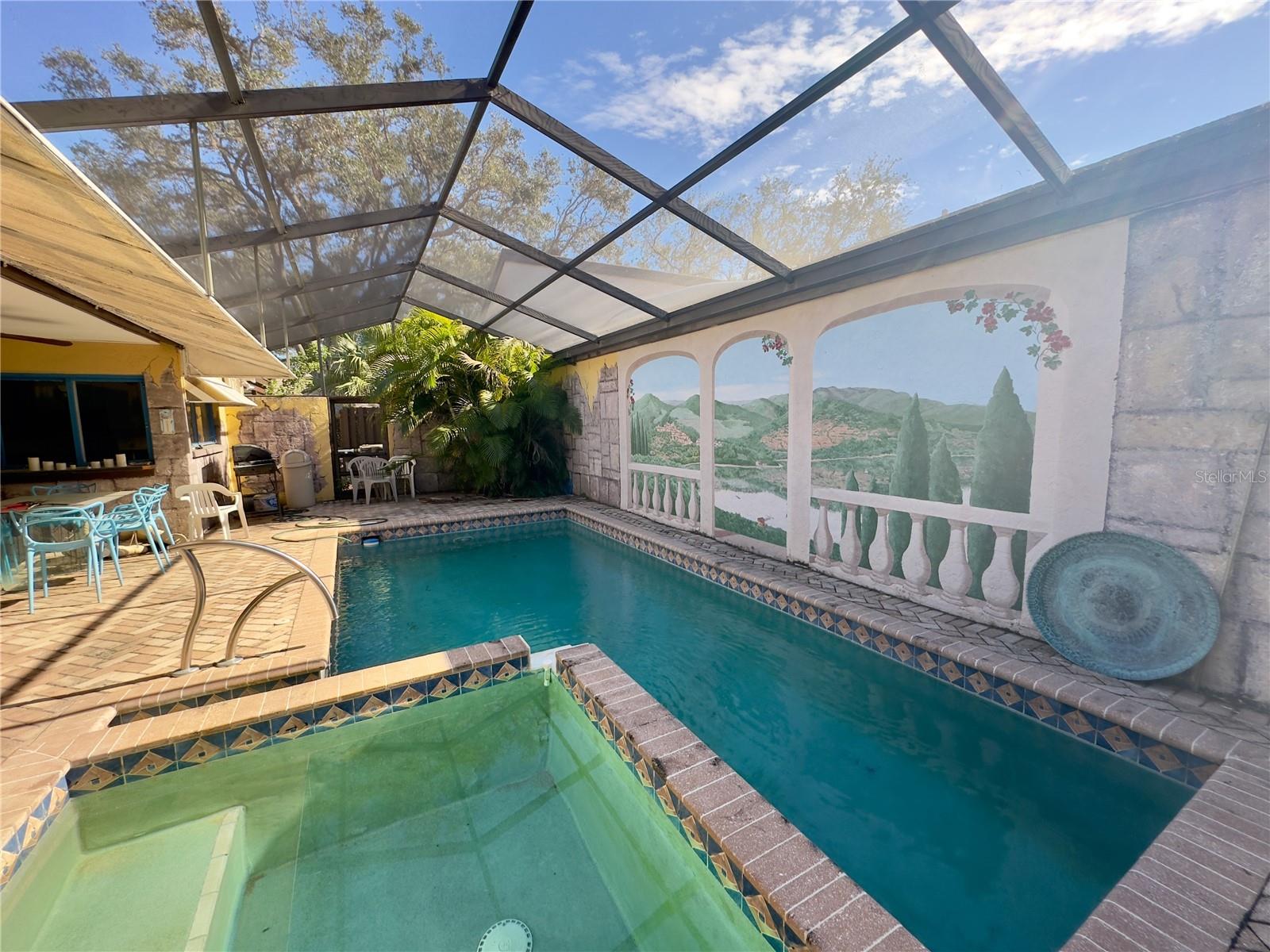 3725 GLEN OAKS MANOR DR, SARASOTA, FL, 34232