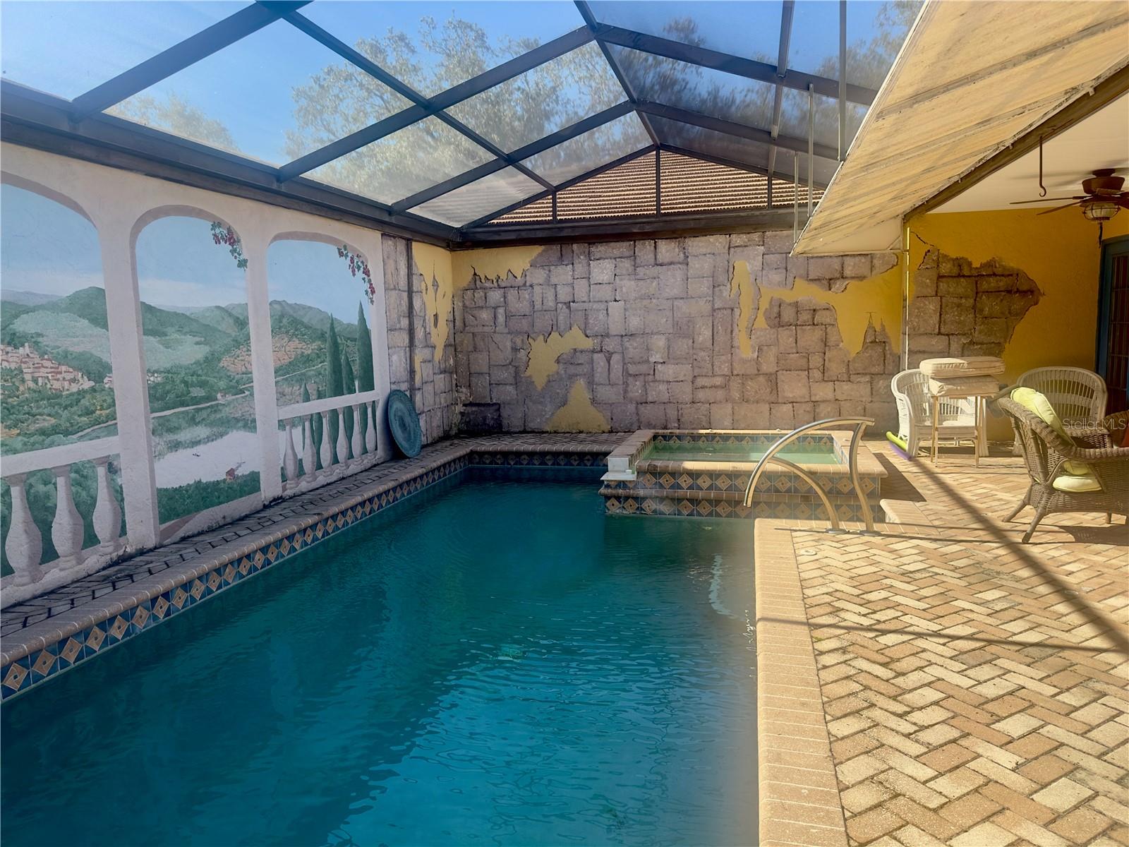 3725 GLEN OAKS MANOR DR, SARASOTA, FL, 34232