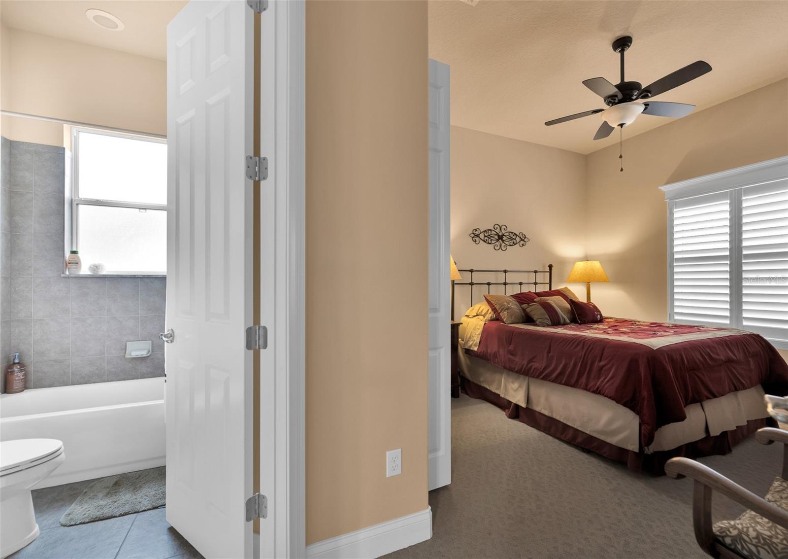 6 SCARLET OAK CIR, PALM COAST, FL, 32137