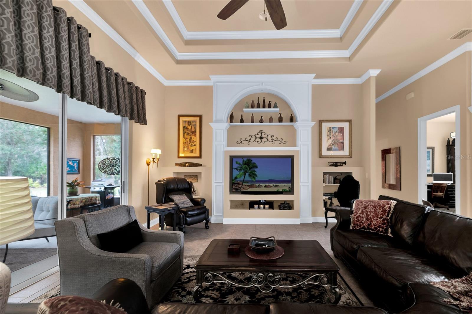 6 SCARLET OAK CIR, PALM COAST, FL, 32137