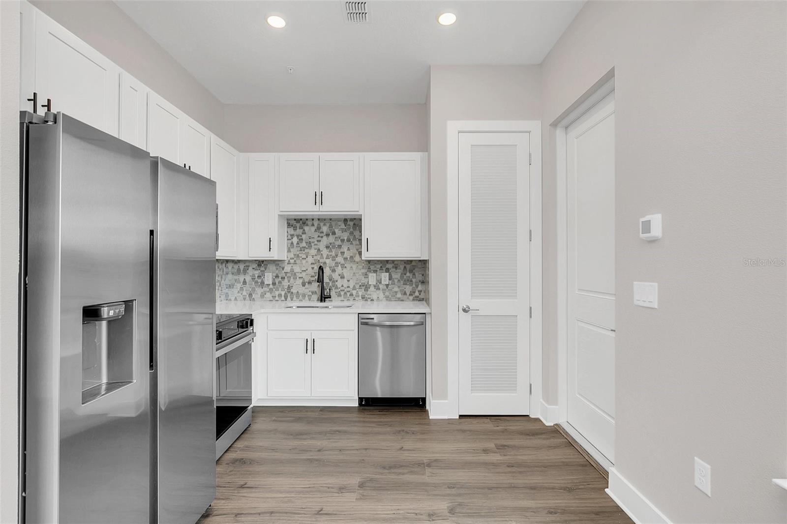 336 CENTER LAKE LN #A-2, OVIEDO, FL, 32765