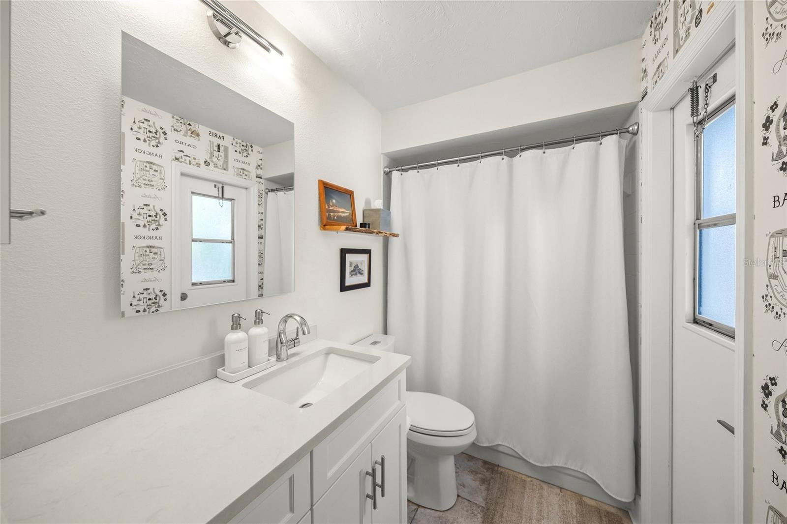 2426 ICECAPADE DR, SARASOTA, FL, 34240