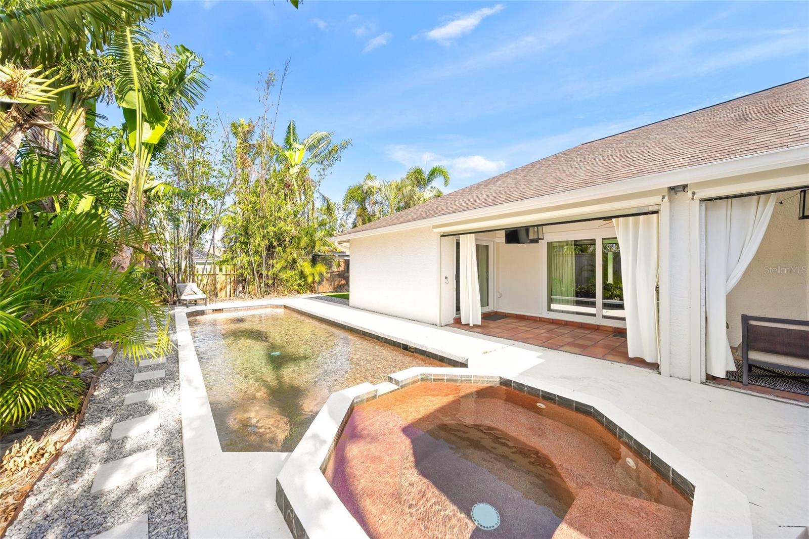 2426 ICECAPADE DR, SARASOTA, FL, 34240