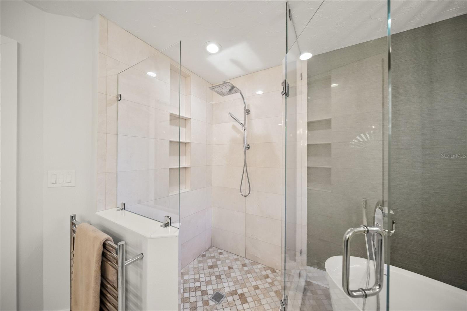 2426 ICECAPADE DR, SARASOTA, FL, 34240