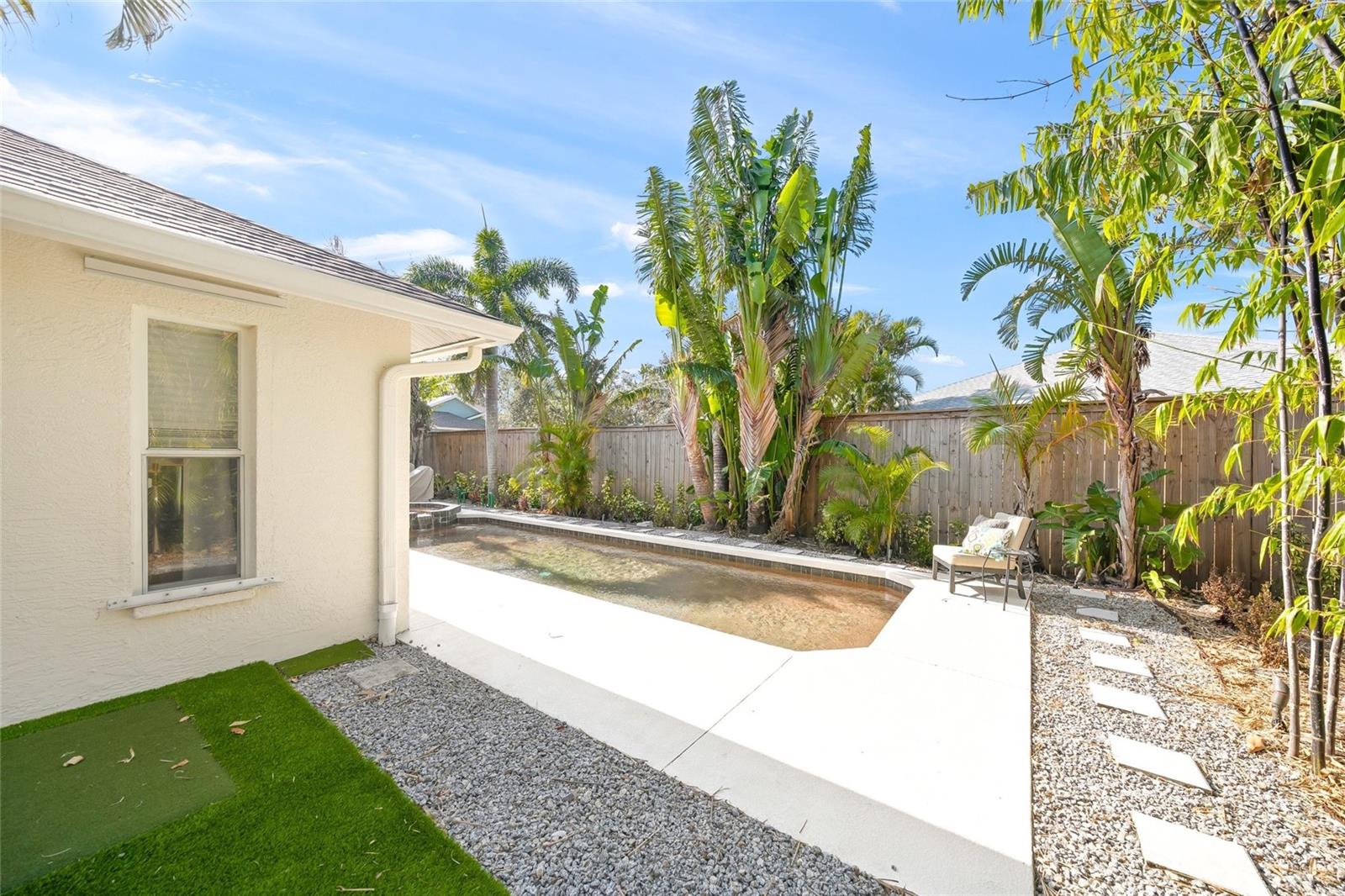 2426 ICECAPADE DR, SARASOTA, FL, 34240